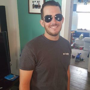 Meet your Posher, Jonathan